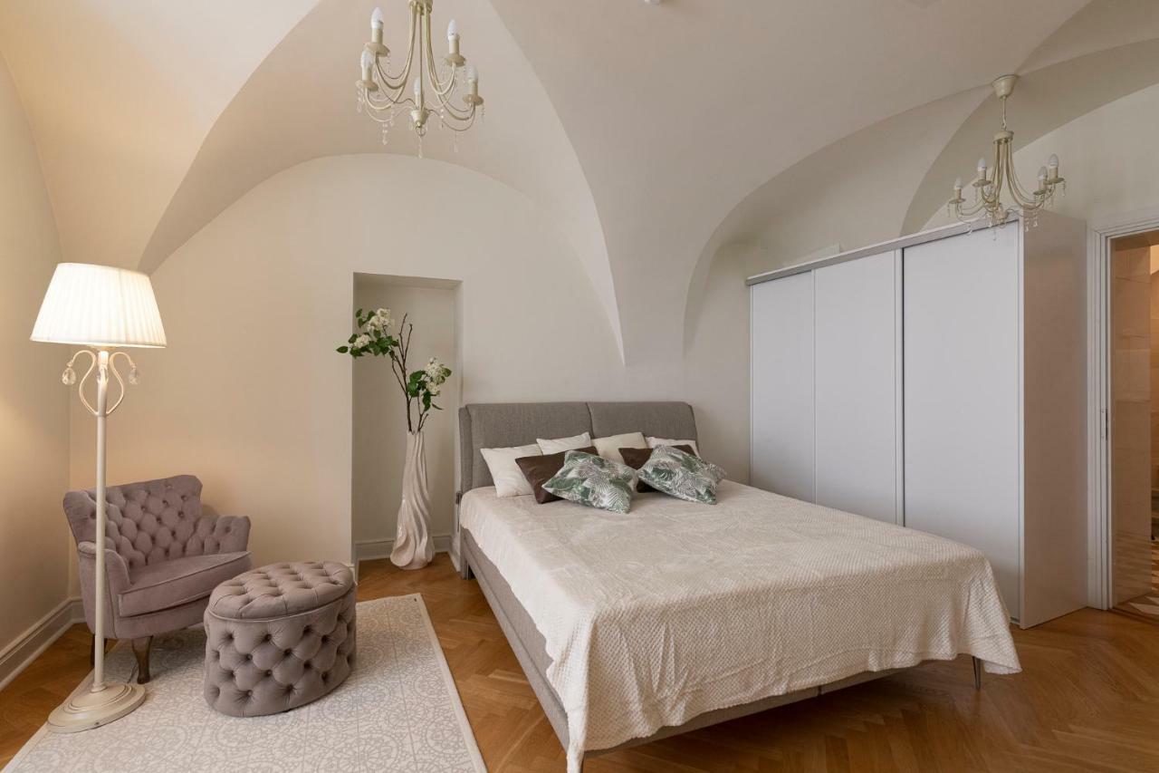 Tallinn Housing 2 Bdr 2 Bathroom With Sauna At Carl Engel Luxury House Dış mekan fotoğraf